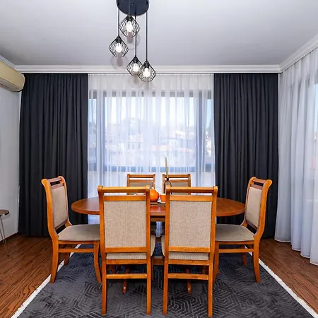 Family Panovi Free 2 Parking Spaces Apartman