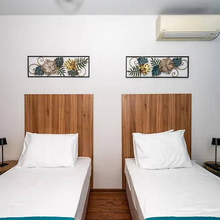 Family Panovi Free 2 Parking Spaces Apartman
